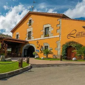  Hotel Larrañaga